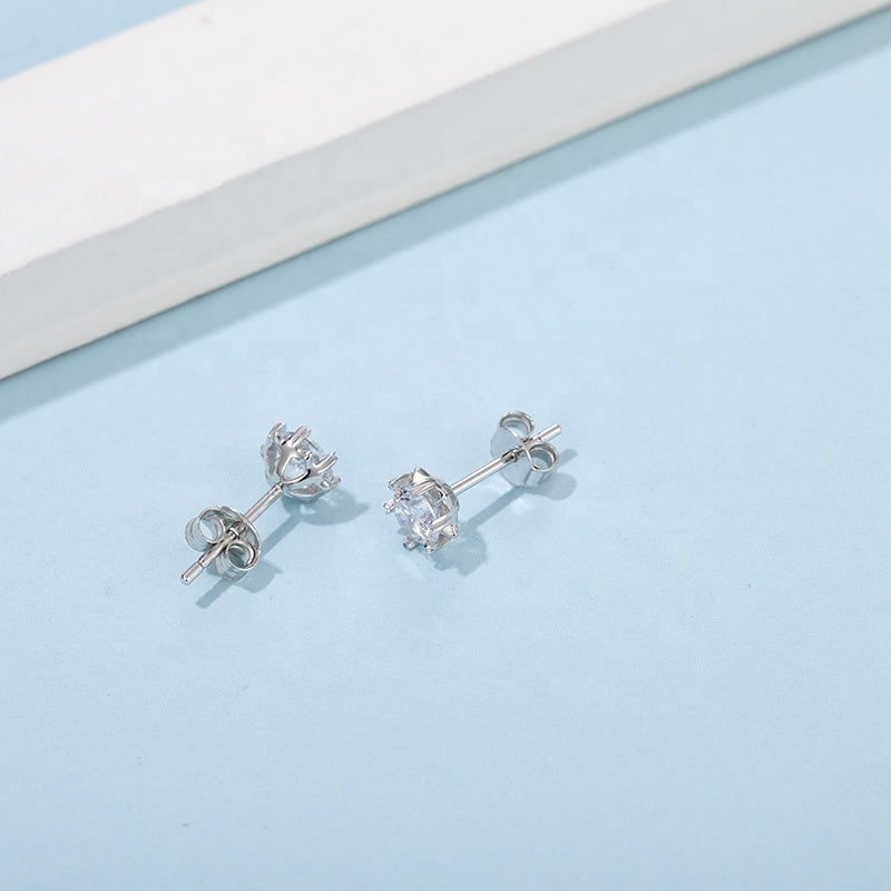 Цасан ширхэг 0.5ct моиссанит ээмэг