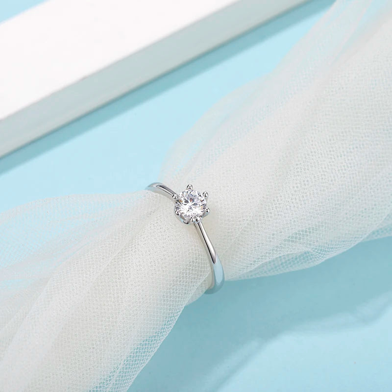 0.5ct моиссанит алмаз  18K алтаар бүрсэн сүйн бөгж