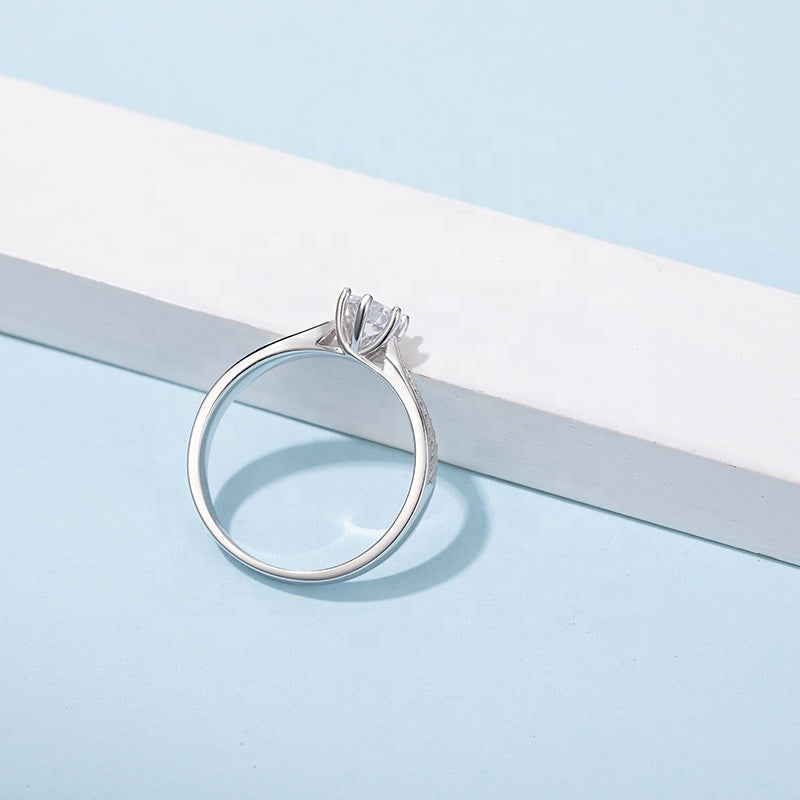 Сонгодог 0.5ct моиссанит алмаз сүйн бөгж