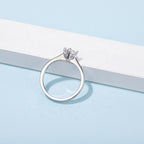 18K алтаар бүрсэн моиссанит алмаз 0.5ct  сүйн бөгж
