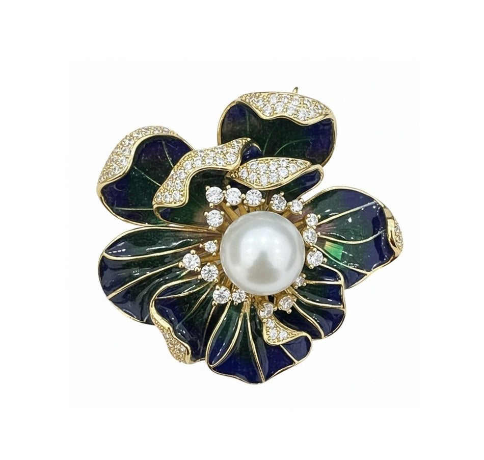 Цэвэр сувд ногоон паалан энгэрийн зүүлт