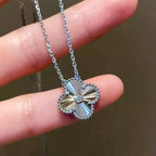 Шигтгээтэй сийлбэртэй мөнгөн зүүлт