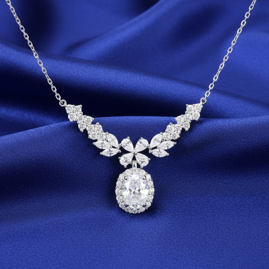 Зууван D өнгө 8.0 мм моиссанит зүүлт