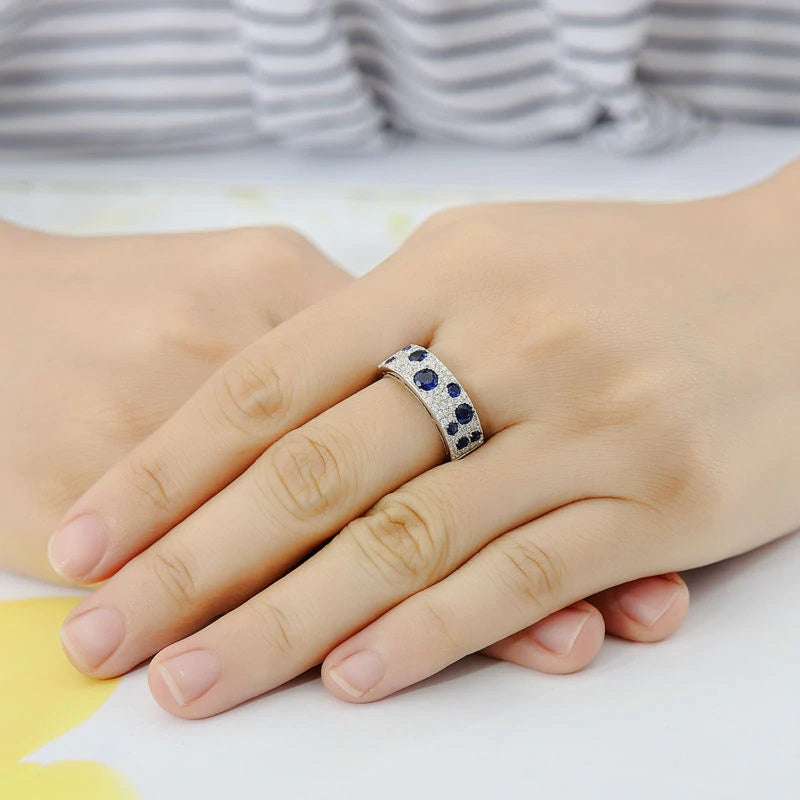 Цэнхэр индранил од дүүрсэн хослол
