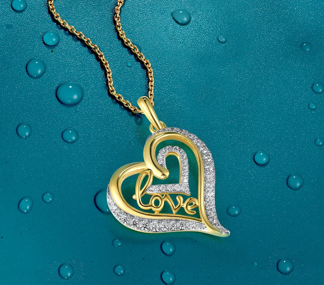 Жинхэнэ хайр шар алтаар бүрсэн зүүлт